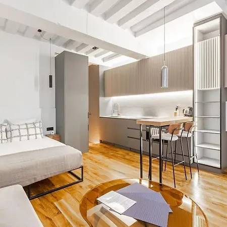 Luxueux Decore Par Architecte Pres Du Marais *